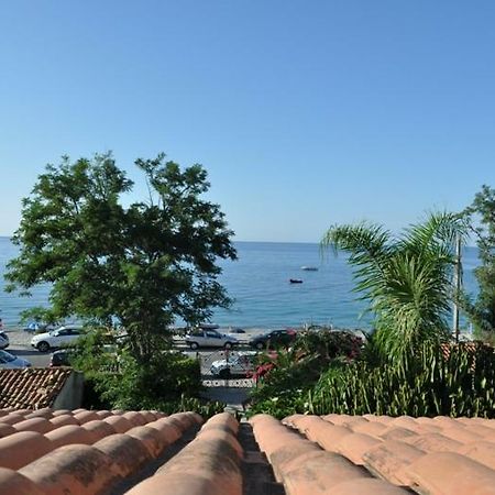 Villa Calidea Bova Marina Eksteriør billede